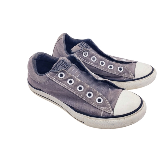 Converse Gray Canvas Low Top Chucks Slip On Shoes Boys Youth Size 2 - Picture 1 of 14